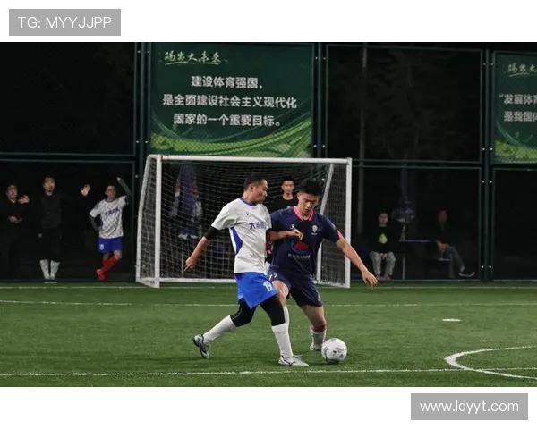 绿茵争锋世界豪强逐梦赛场激情共谱足球盛宴 绿茵争锋世界豪强逐梦赛场激情共谱足球盛宴