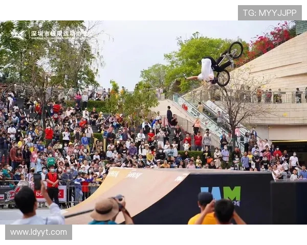 南京极限运动嘉年华精彩回顾：团队配合与个人表现的完美结合