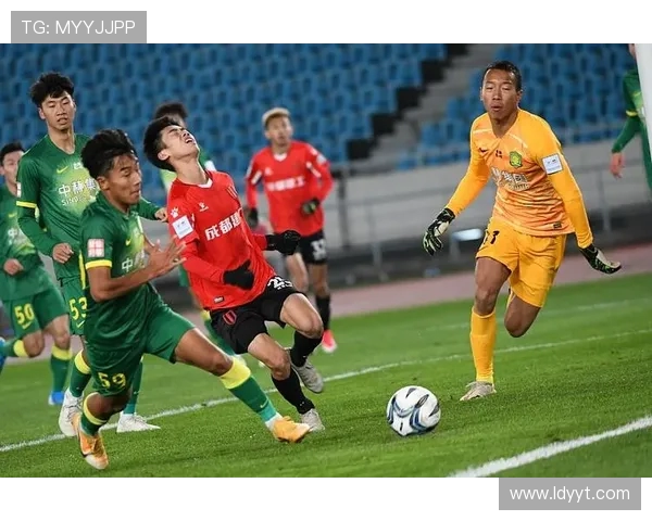 武汉排球队的耐力训练与比赛表现分析探讨