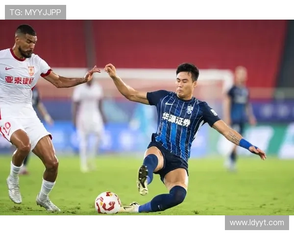 武汉足球队技术实力大幅提升创新高引发全国关注与期待