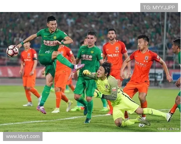 中超精彩对决鲁能迎战人和直播盛况不容错过 中超精彩对决鲁能迎战人和直播盛况不容错过