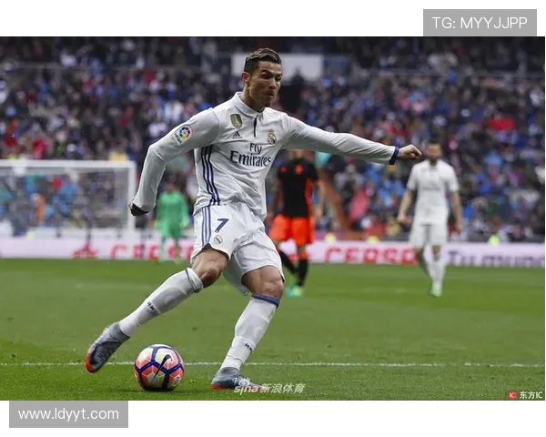 凯恩斯与北安普顿的激烈对决揭示足球战术与团队精神的完美结合