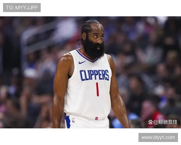 哈登重返火箭希望升温休斯顿准备顶薪合约迎回昔日MVP 哈登重返火箭希望升温休斯顿准备顶薪合约迎回昔日MVP