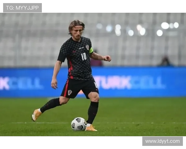 布尔格对阵特鲁瓦精彩直播全程回顾与赛后分析 布尔格对阵特鲁瓦精彩直播全程回顾与赛后分析